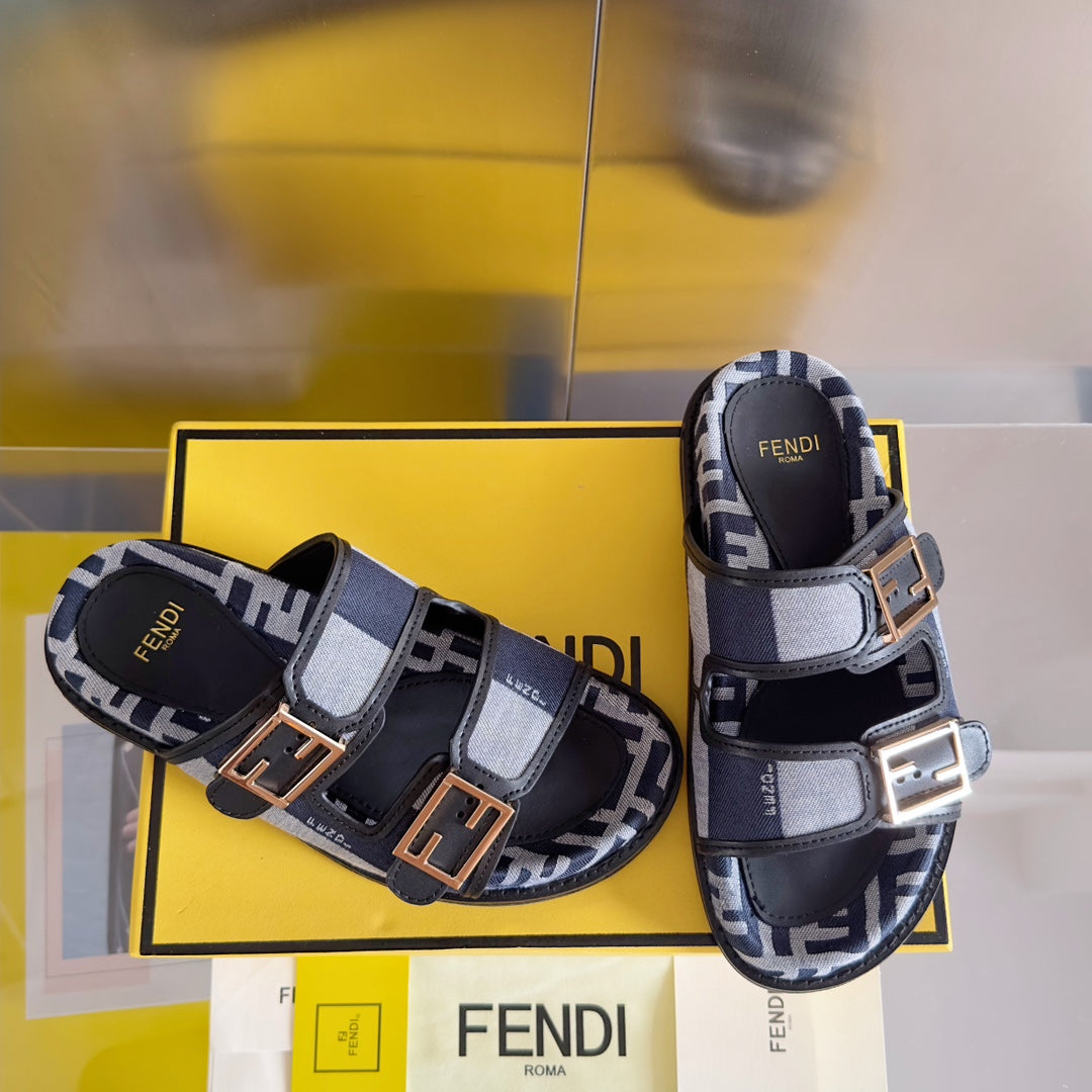 FENDI BAGUETTE DAD SANDALS IN BLACK CALFSKIN WITH GOLD HARDWARE